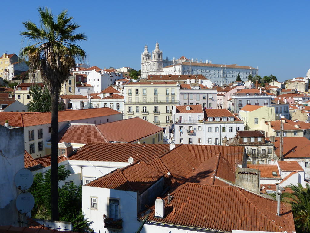Bairrus Lisbon Apartments - Alfama Экстерьер фото