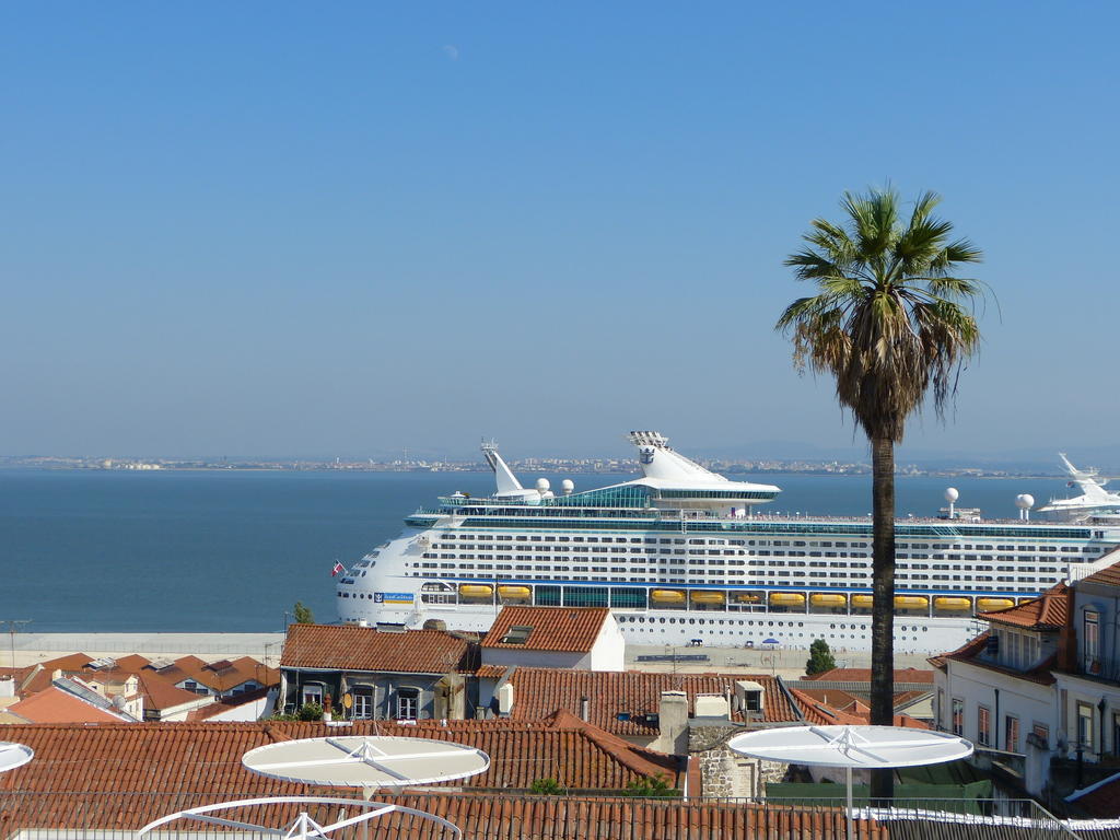 Bairrus Lisbon Apartments - Alfama Экстерьер фото