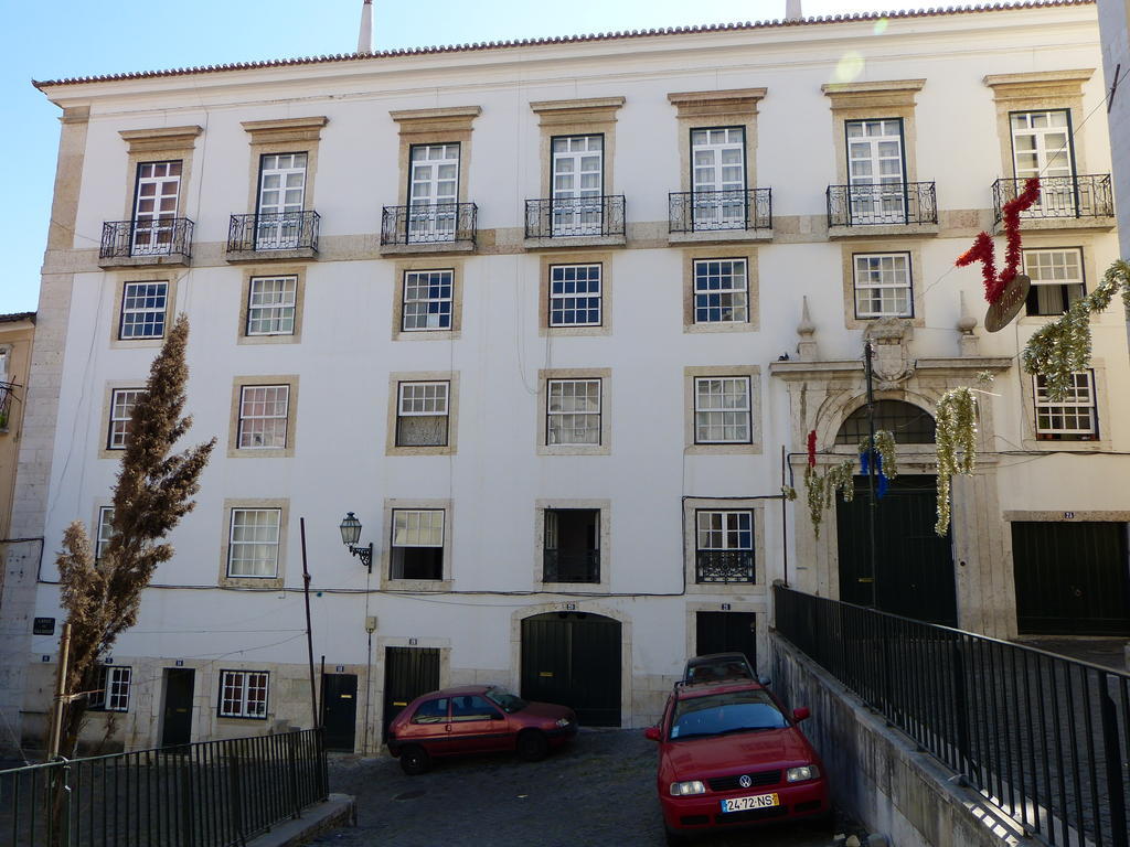 Bairrus Lisbon Apartments - Alfama Экстерьер фото