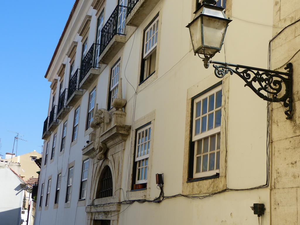 Bairrus Lisbon Apartments - Alfama Экстерьер фото